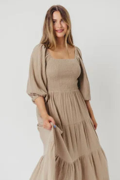 Best Worth Collective Taylor Cotton Smocked Midi Dress with Tiered Skirt in Pumice - Inclusi