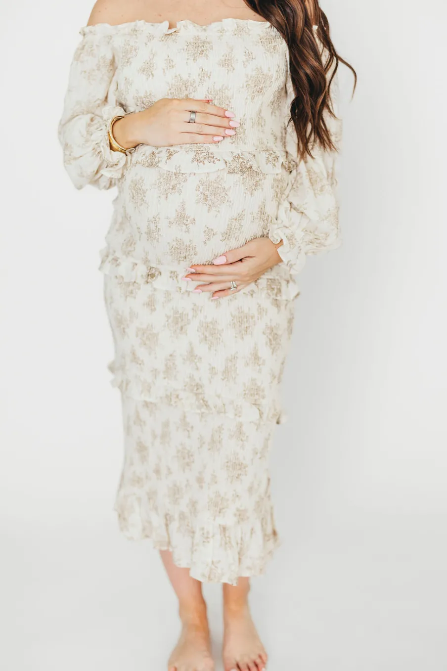 Discount Worth Collective The Chloe Midi Dress in Brown - Bump Friendly