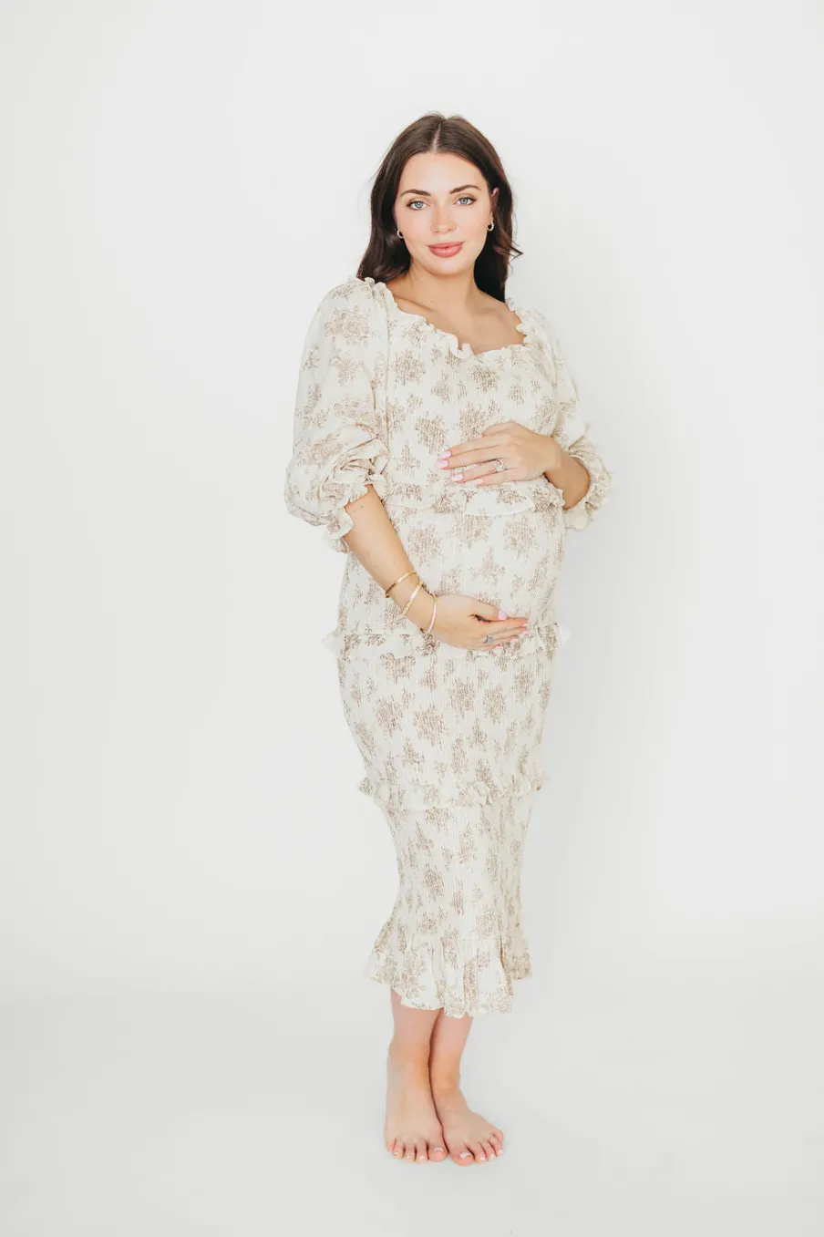 Discount Worth Collective The Chloe Midi Dress in Brown - Bump Friendly