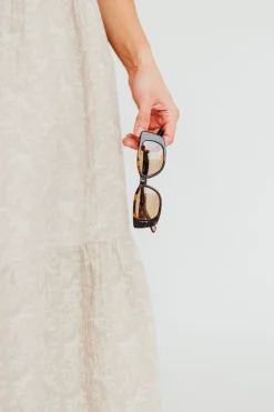Fashion Worth Collective The Hepburn Sunglasses in Havana Tort-Chocolate
