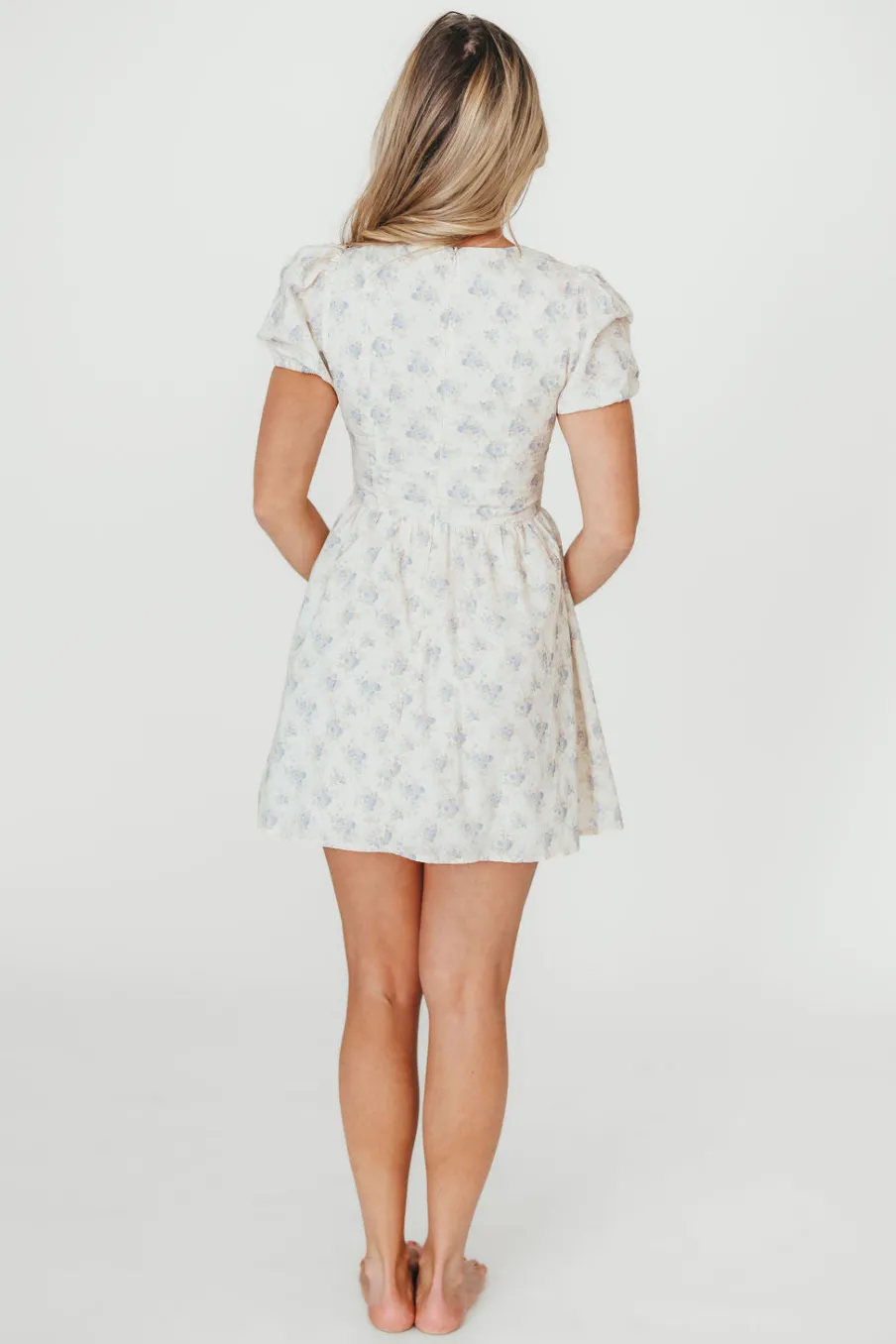 Outlet Worth Collective Veronica Mini Dress in Cream/Lilac Floral