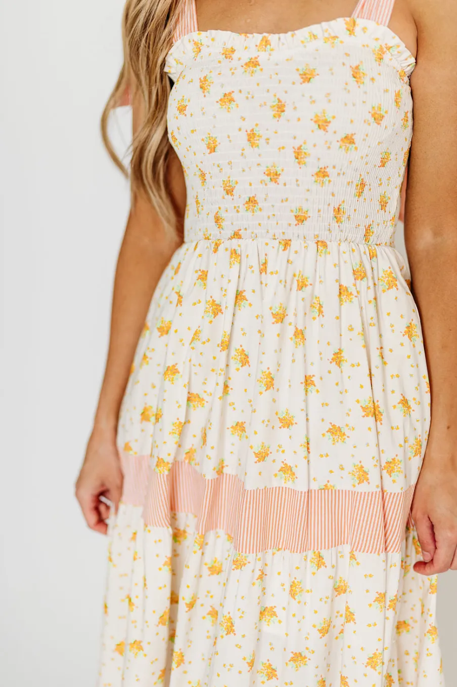 Online Worth Collective Vida Floral Maxi Dress in White/Orange