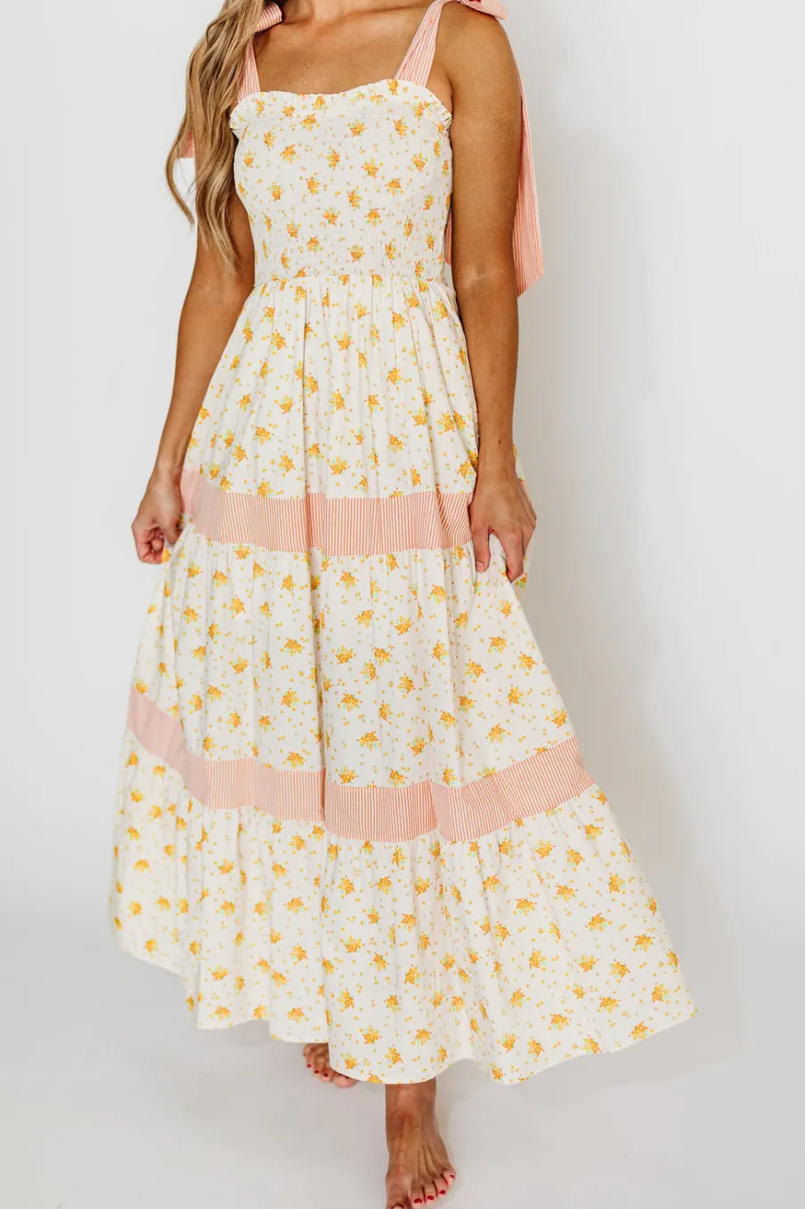 Online Worth Collective Vida Floral Maxi Dress in White/Orange