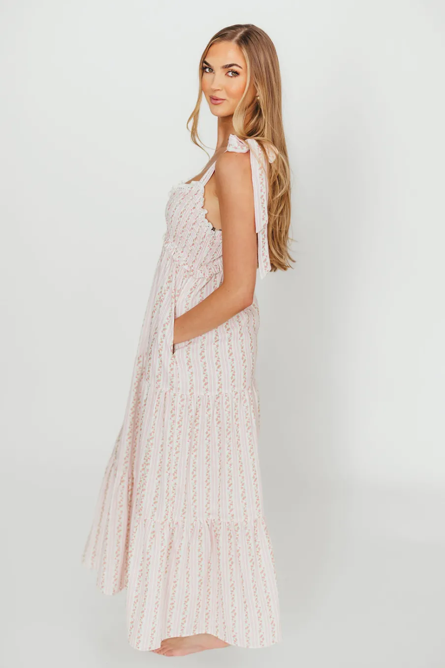 Discount Worth Collective Vivienne Maxi Sundress in Ivory/Pink Floral