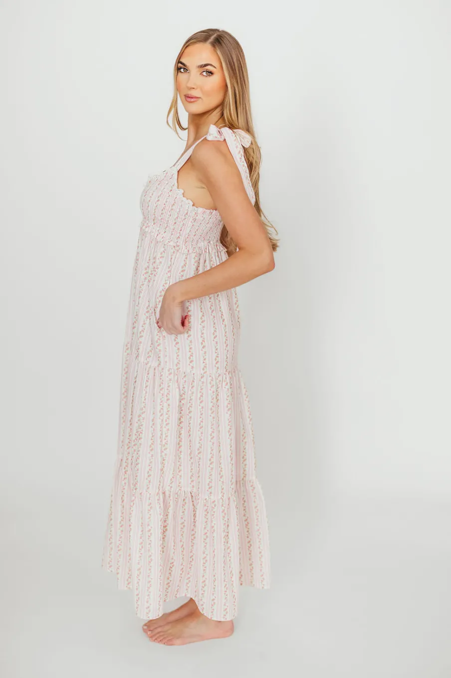 Discount Worth Collective Vivienne Maxi Sundress in Ivory/Pink Floral