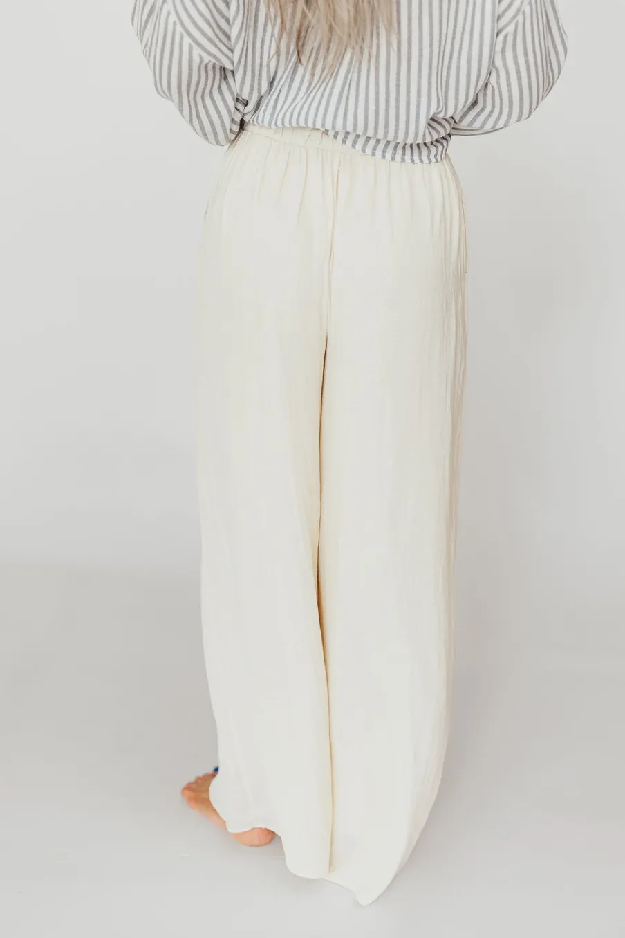 Discount Worth Collective Zahara Wide Leg Pants in Ivory